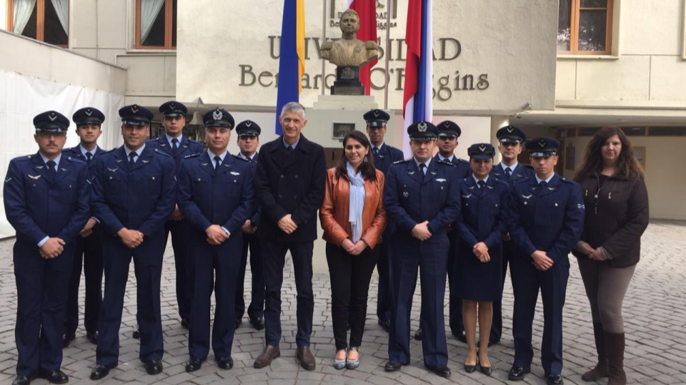 The 14 members of the air force are next to our geomatics manager, Fabiola Barrenecha (in the middle)