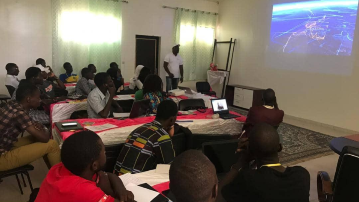 Empowering University Students’ Program: Senegal Flying Labs trained 35 Engineering Students of the Public University of Bambey